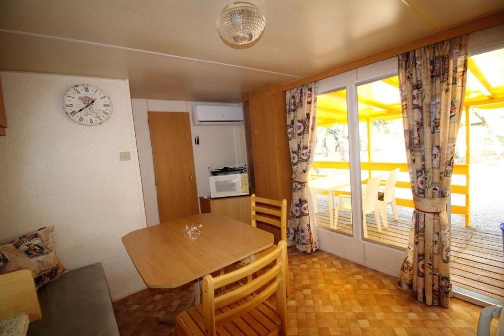 Harbers Zonvakanties Met Airco Lei Suves Sur Argens Chalet Roquebrune-sur Argens