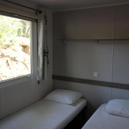 Harbers Zonvakanties Chalets Met Airco Camping Lei Suves Roquebrune Sur Argens Exterior photo