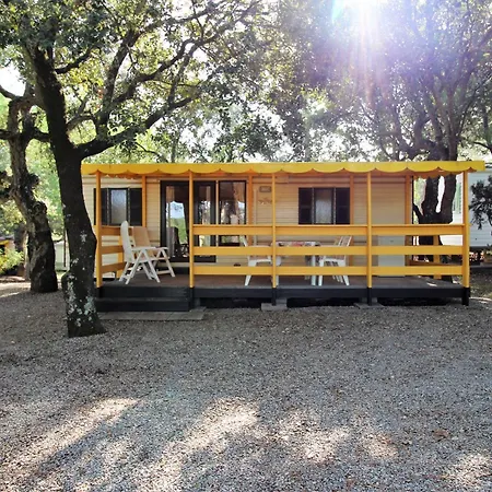 Harbers Zonvakanties Chalets Met Airco Camping Lei Suves Roquebrune Sur Argens Exterior photo
